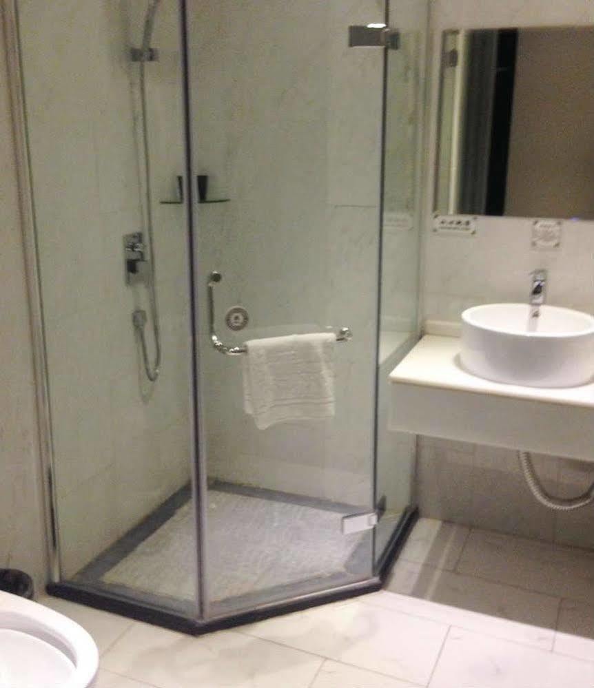 Sotel Inn Hotel San Yuan Li Branch 広州 エクステリア 写真